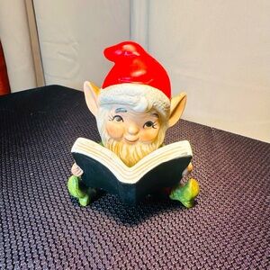 HOMCO, made in Taiwan, Vintage Ceramic Christmas Elf Reading Book Figure